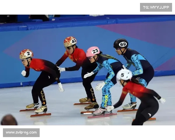 中国男子冰球队8比0大胜泰国队成功斩获亚冬会首胜展现强大实力 中国男子冰球队8比0大胜泰国队成功斩获亚冬会首胜展现强大实力